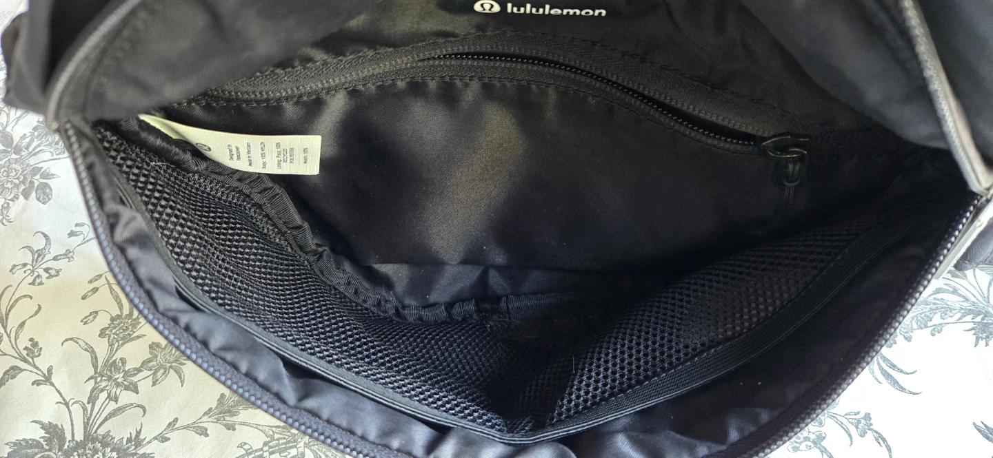 Lululemon City Adventurer Belt Bag - photo 3