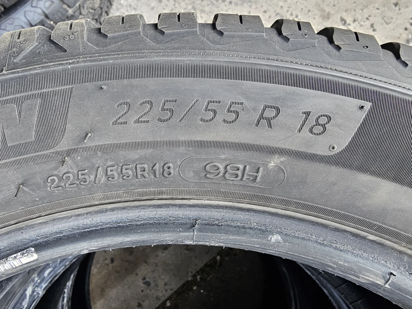 225/55 R18 ALL WEATHER TIRES - photo 2