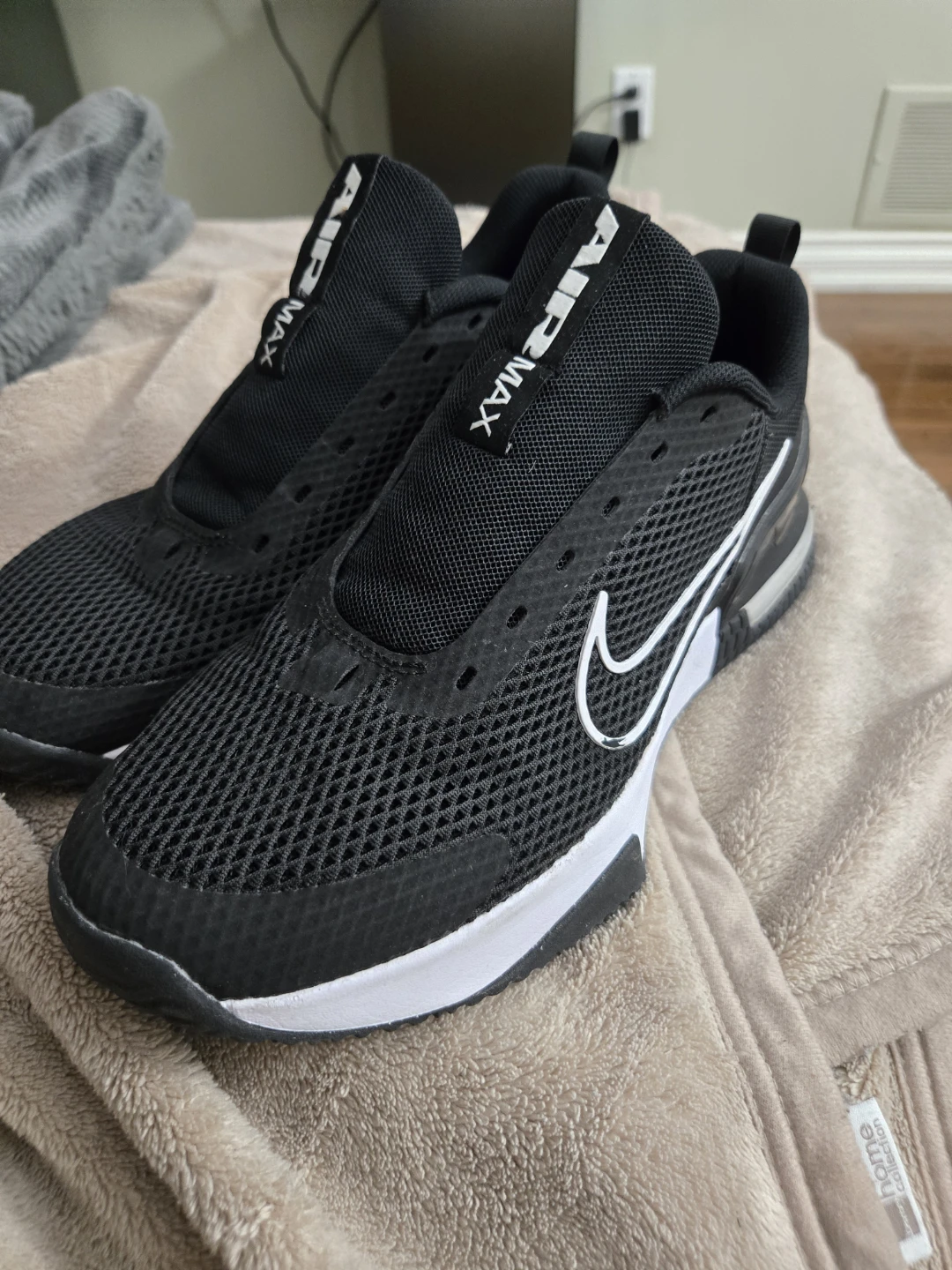 Nike Air Max running shoes - photo 2