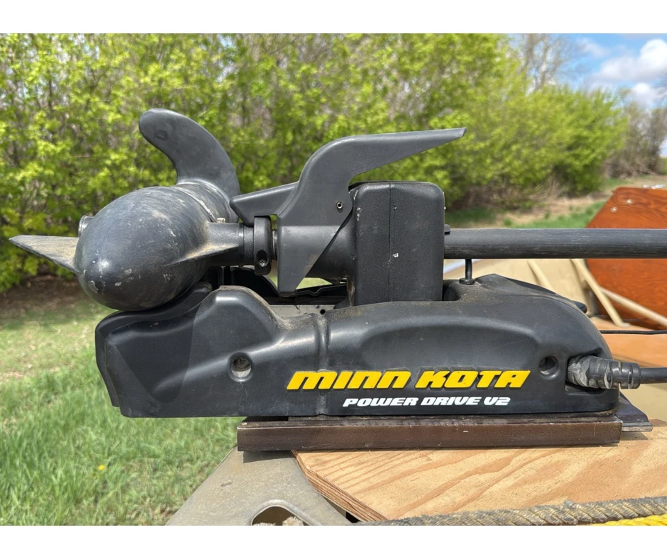 98 Lund S16 Aluminum Fishing Boat Package - photo 2