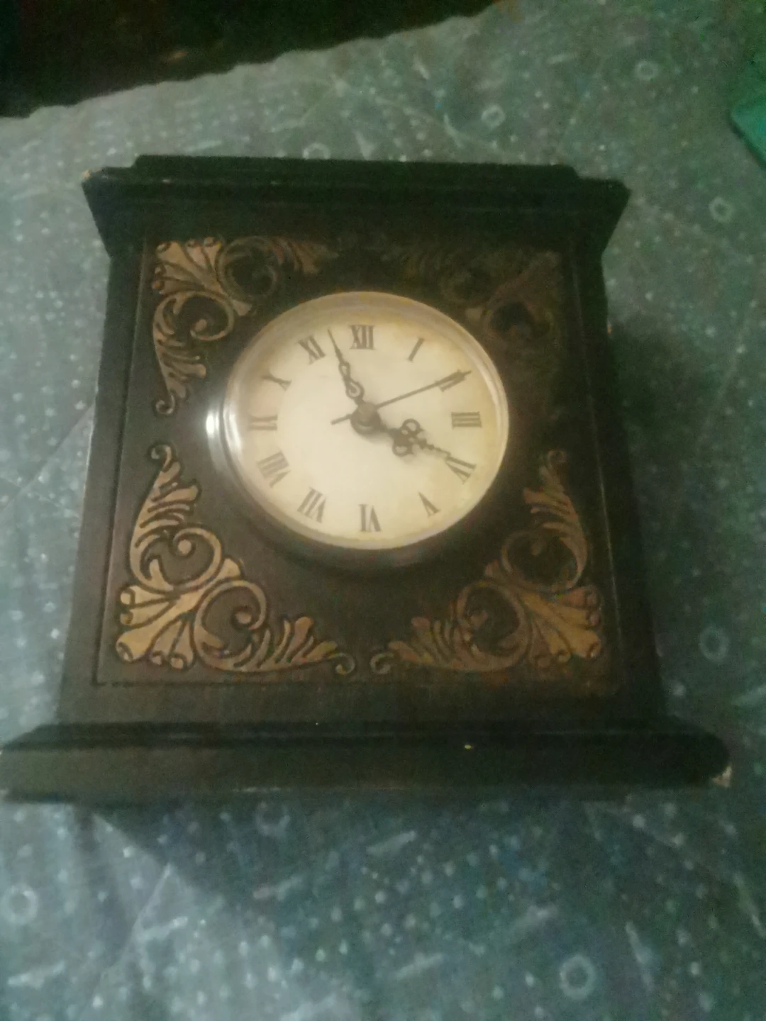 Vintage Style Mantel Clock