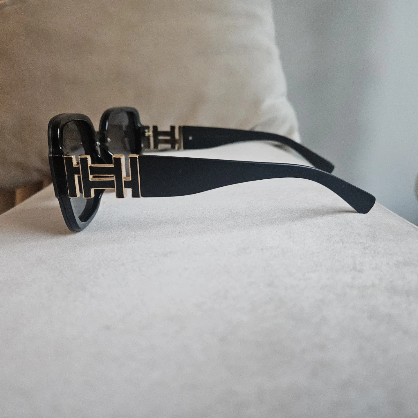 Sunglasses - photo 2