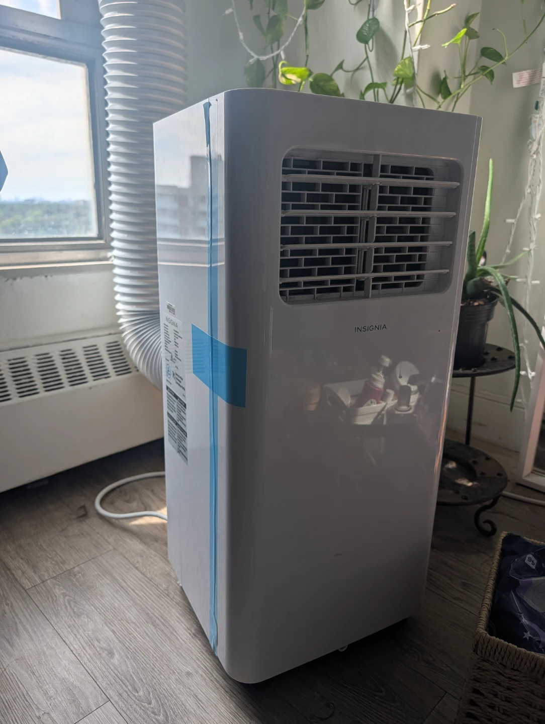 AC- Insignia Portable Air Conditioner - 10000 BTU