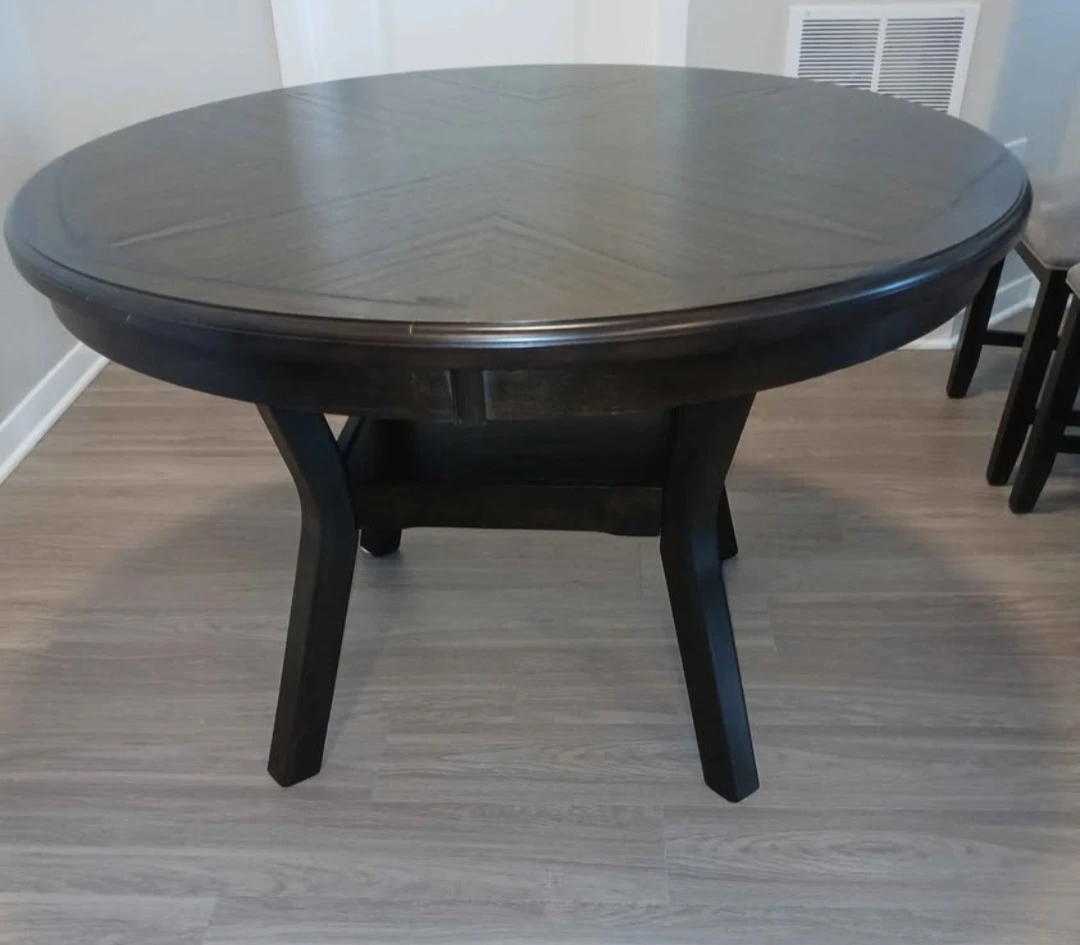 Round Dining Table with 4 Chairs - photo 3