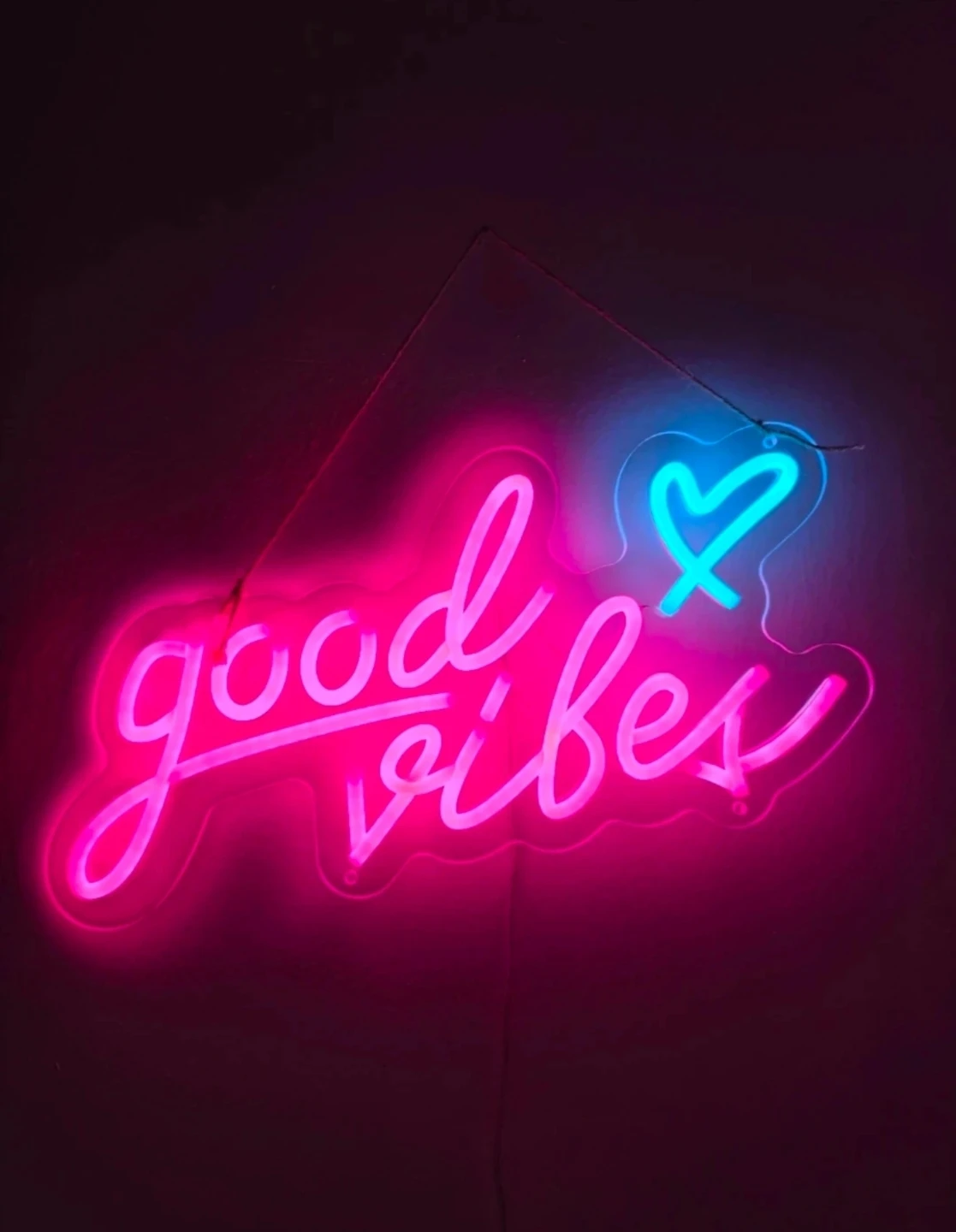 Good Vibes Neon Sign 🏈