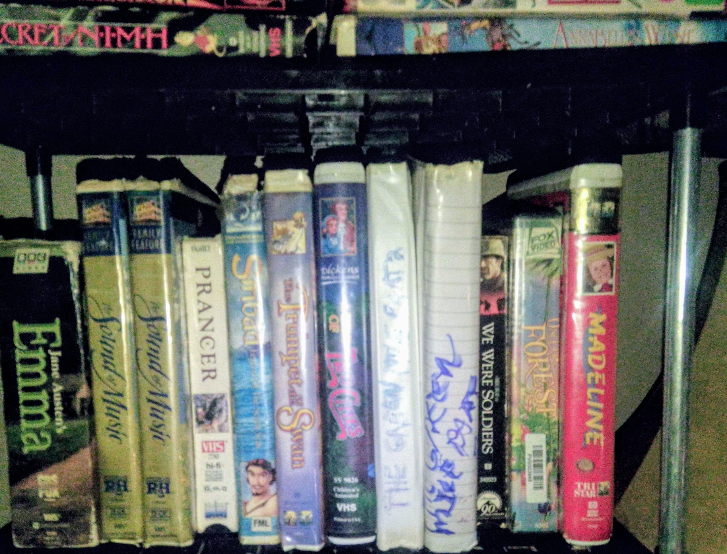 Large Lot of Vintage VHS/Disney Movies - photo 4