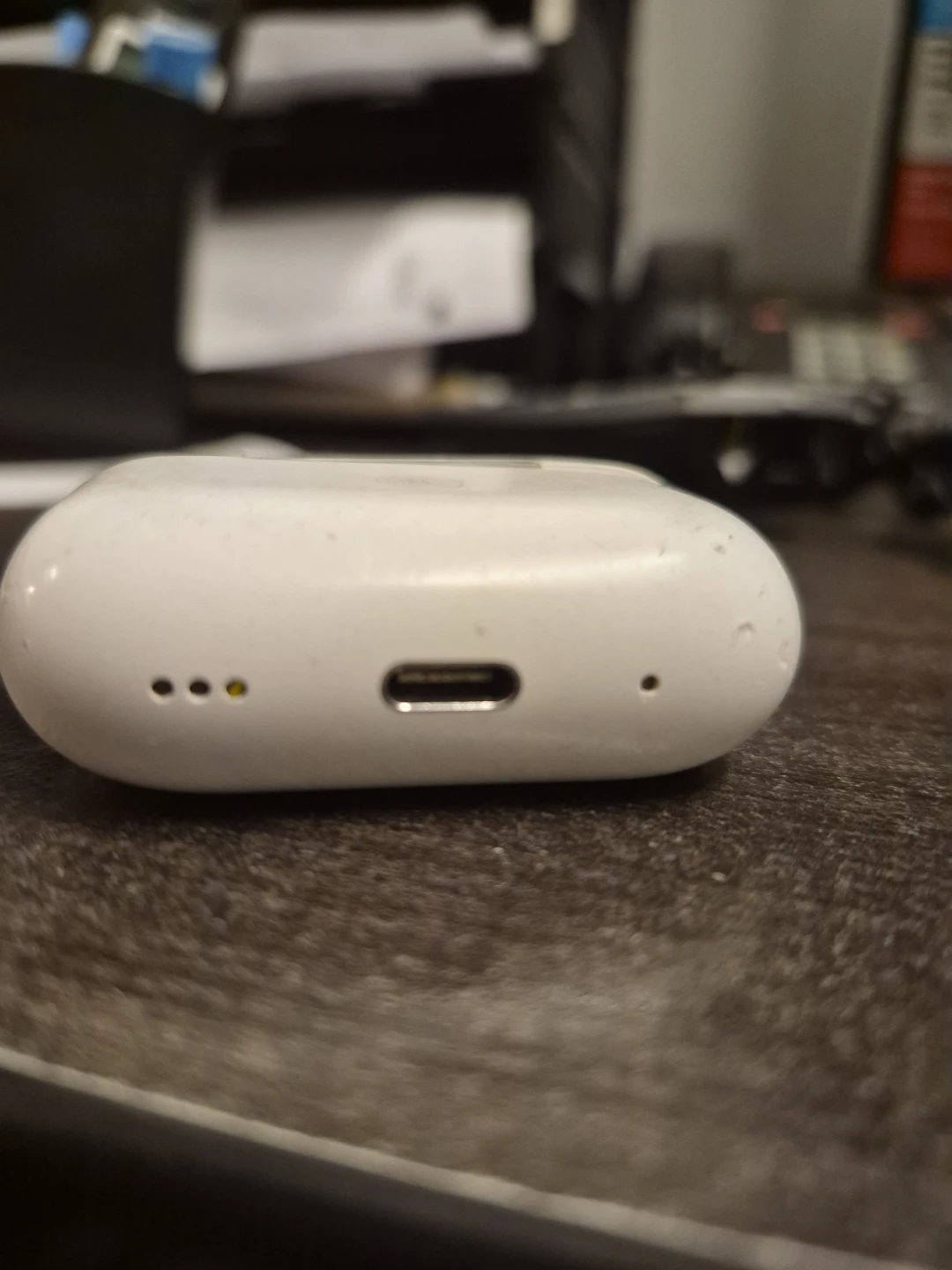 Apple AirPods Pro Charging Case 🧡 - photo 2