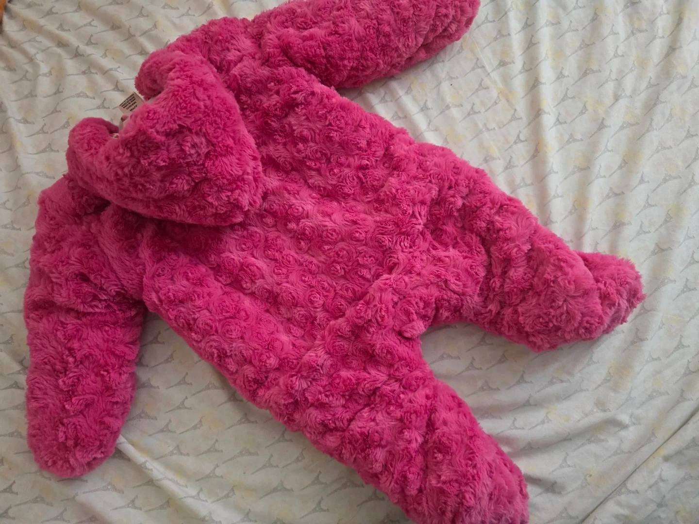 Juicy Couture Pink Faux Fur Baby Bunting - photo 3