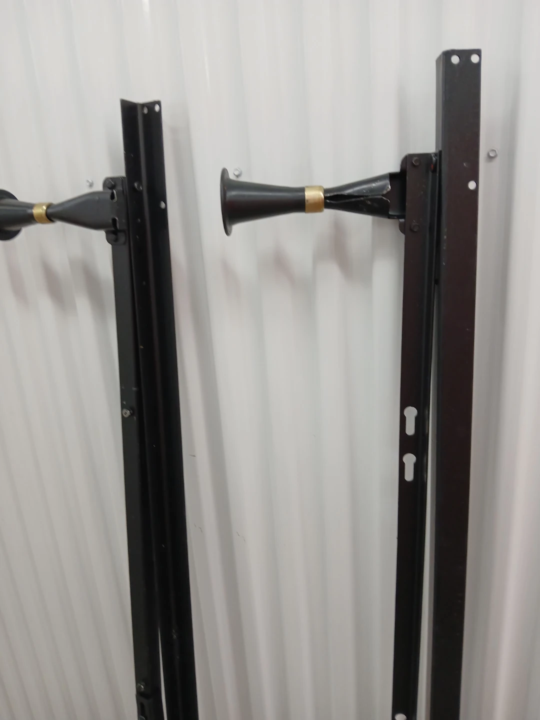 Metal Bed Frame Side Rails TWIN size - photo 5