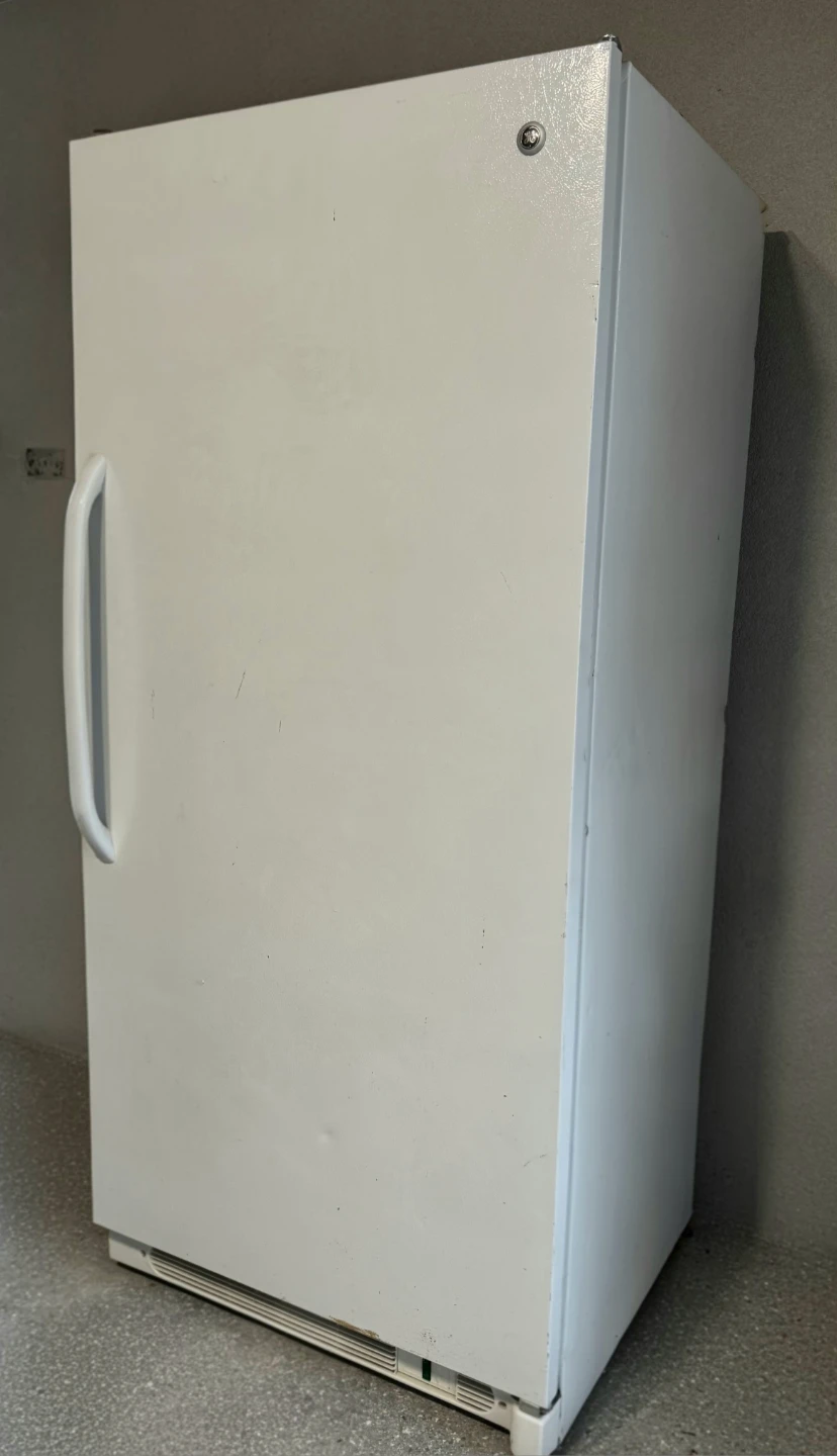 Large White GE Upright Freezer (Manual Defrost) - photo 2