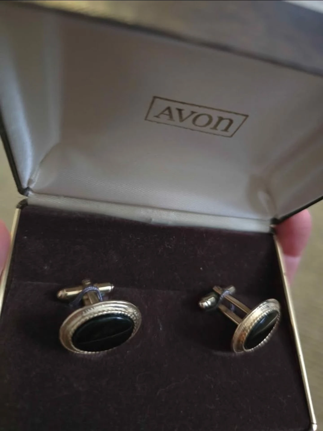 Vintage Avon Gold Tone and Black Onyx Cufflinks - photo 3