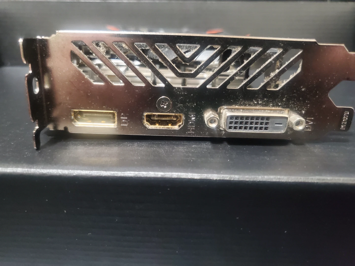 RX 550 2GB Graphics Card - photo 3