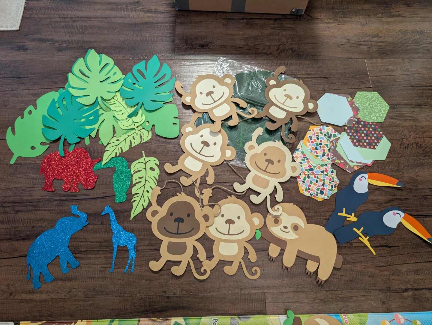 Jungle Themed 1st Birthday Party Decorations - photo 3