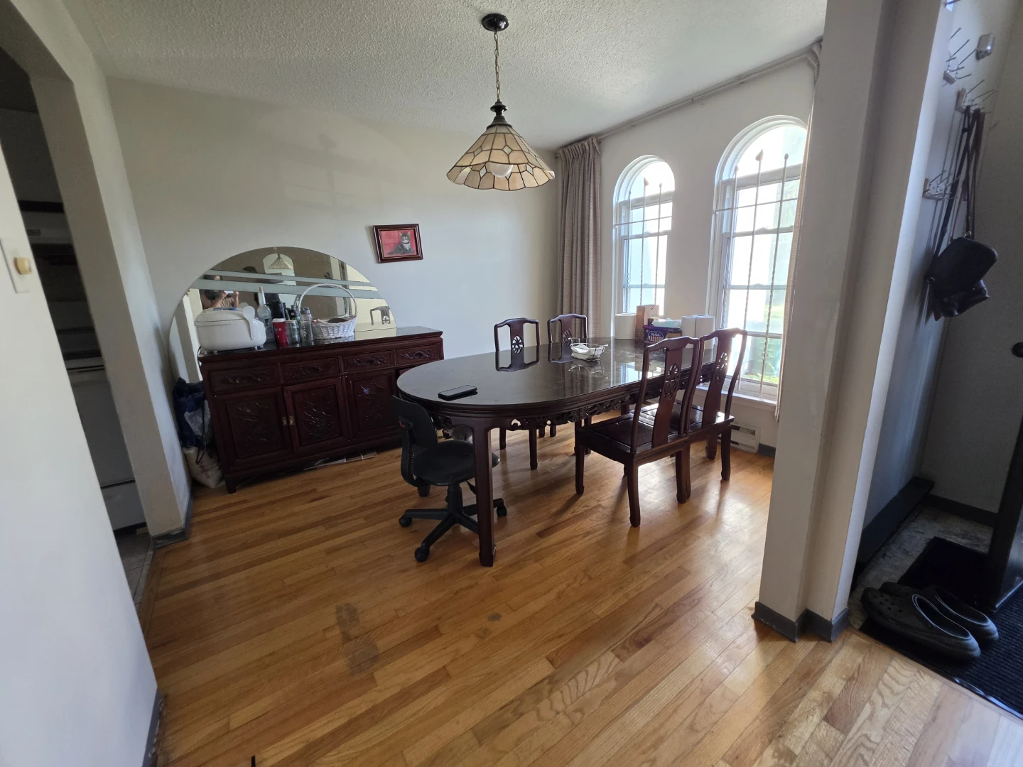 3 bedrooms 2 full bathrooms - photo 4
