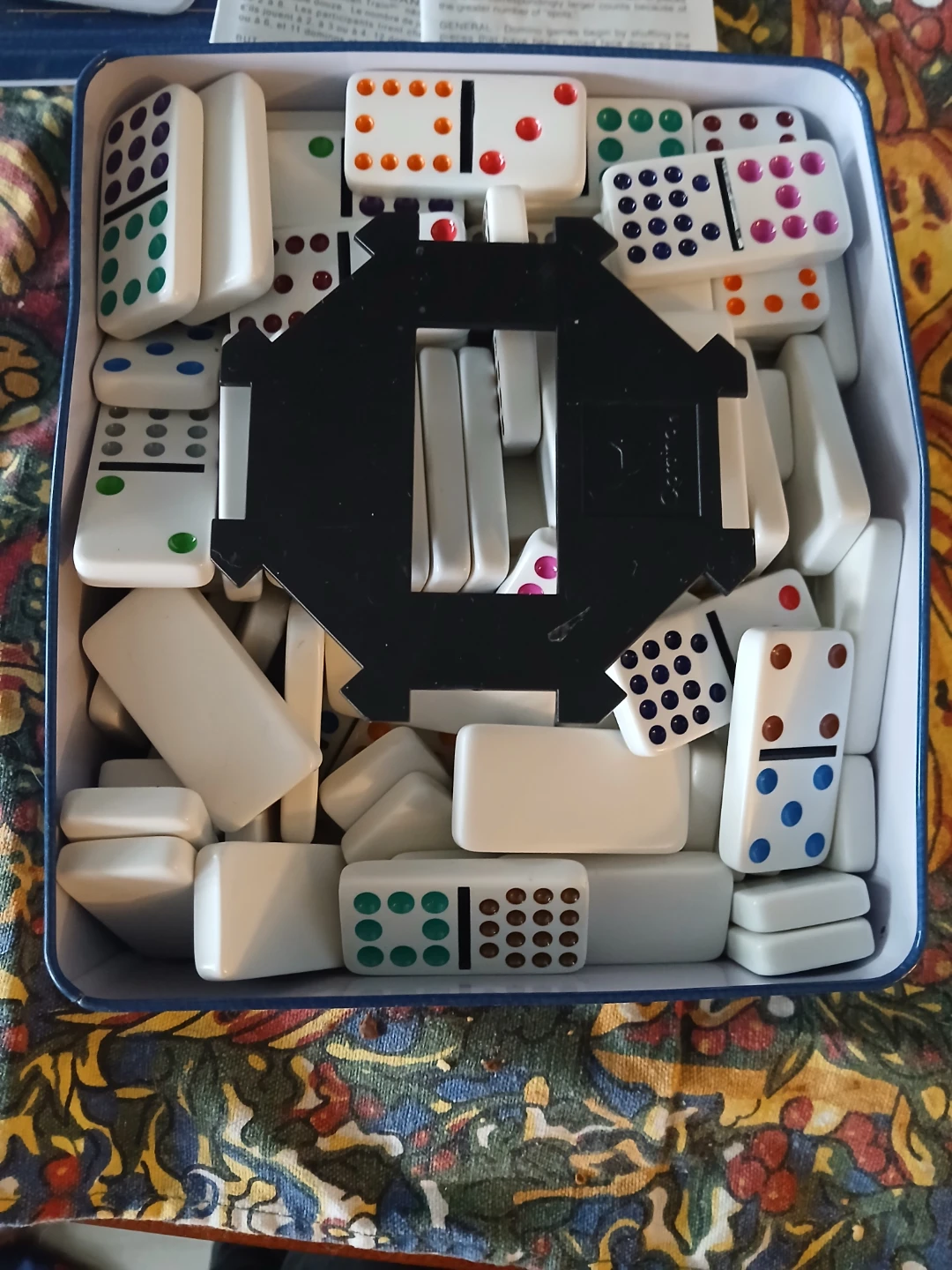 Cardinal Collectors Double Fifteen Dominoes - photo 3