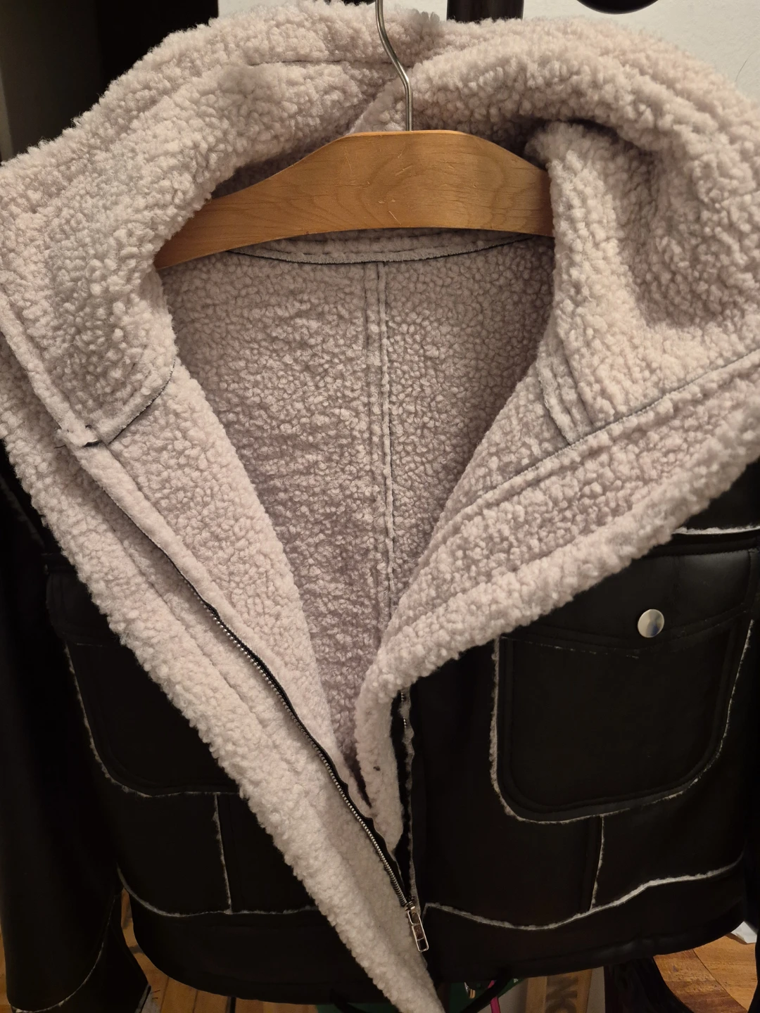BN)Black Small Faux Leather Sherpa Jacket - photo 2