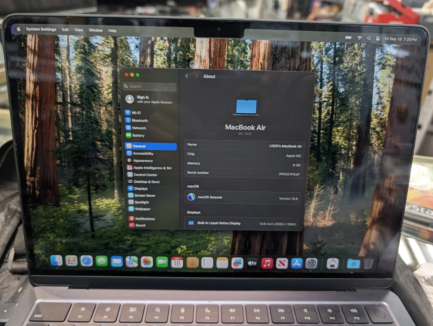 Apple MacBook Air M2 2022 13.6-inch - photo 2