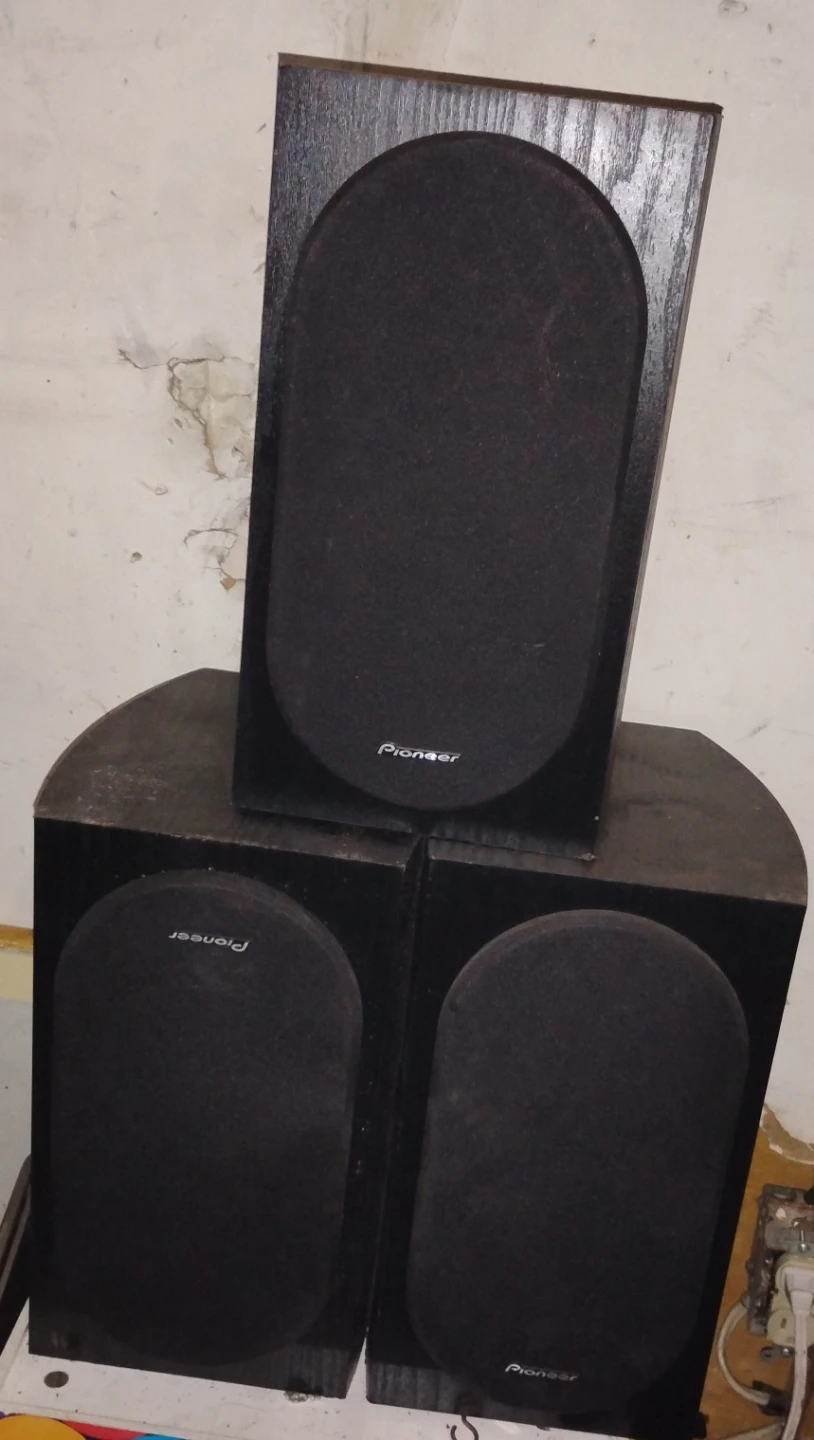 Pioneer Speakers (Set of 3)