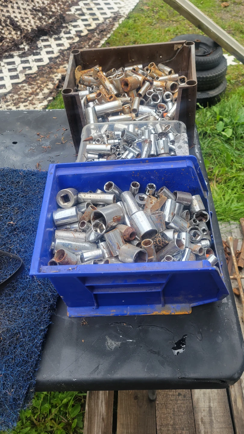 Assorted Sockets