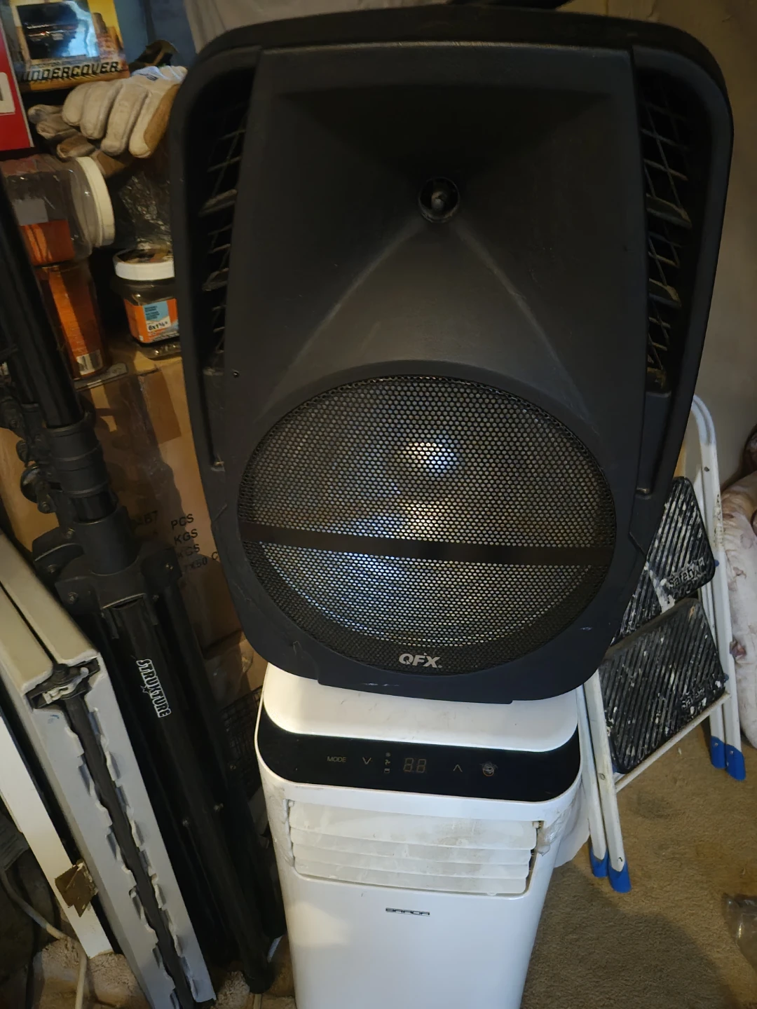 Karaoke Bluetooth speaker - photo 3