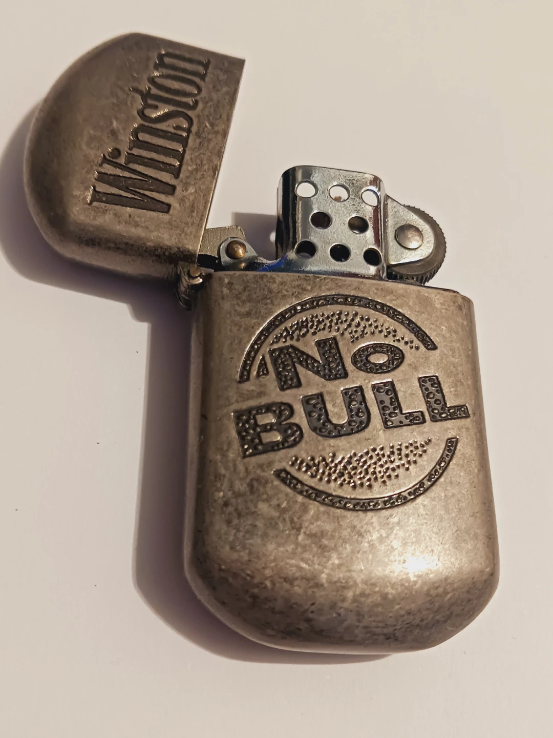 Winston No Bull Vintage Lighter. It's empty as is. - photo 3