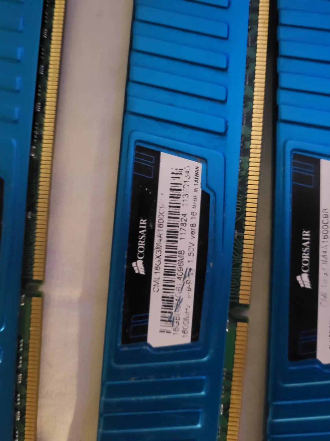Corsair 16GB (4x4GB) DDR3 RAM Kit - photo 3