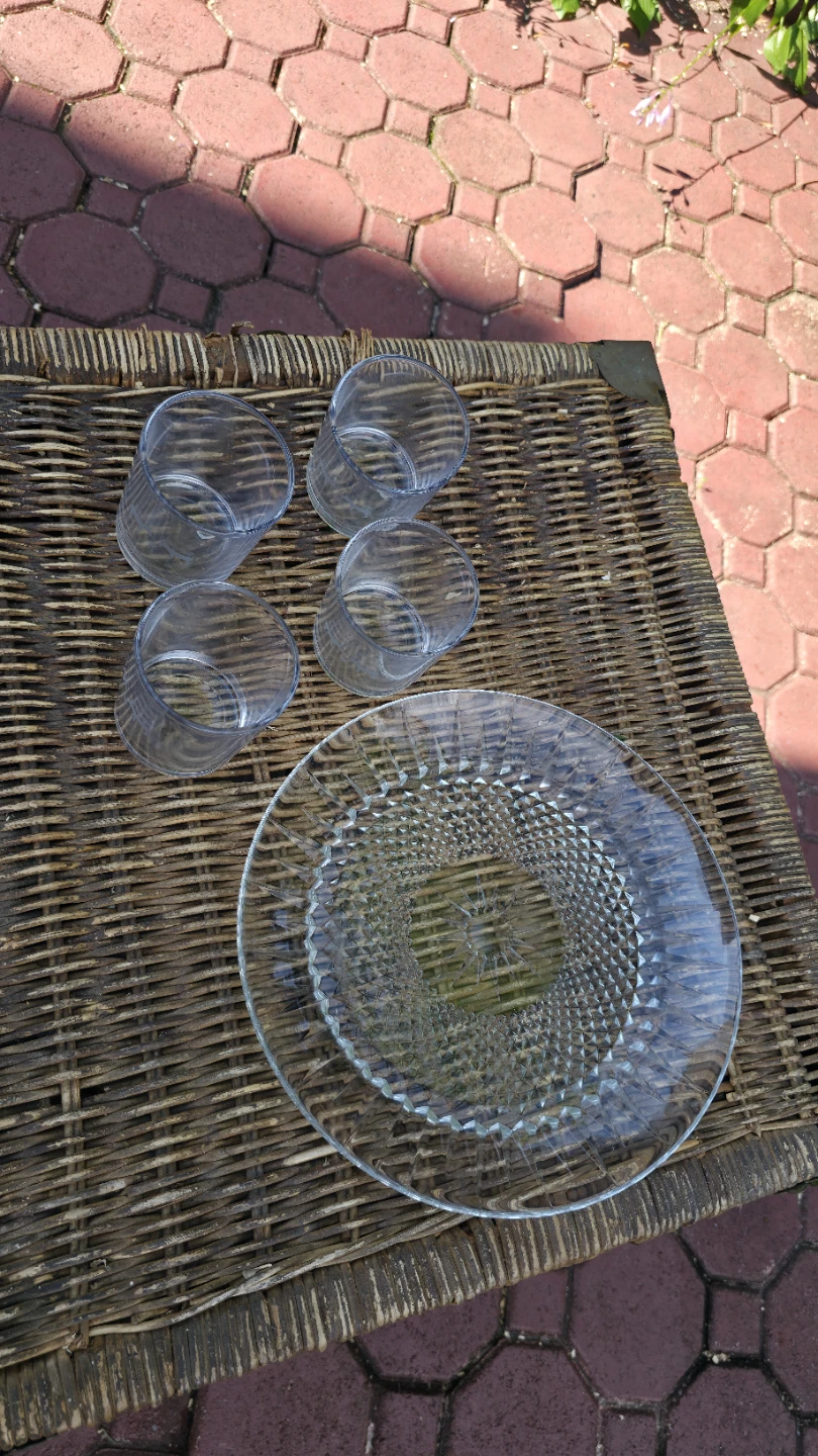 Glassware Set with Serving Plate - photo 2
