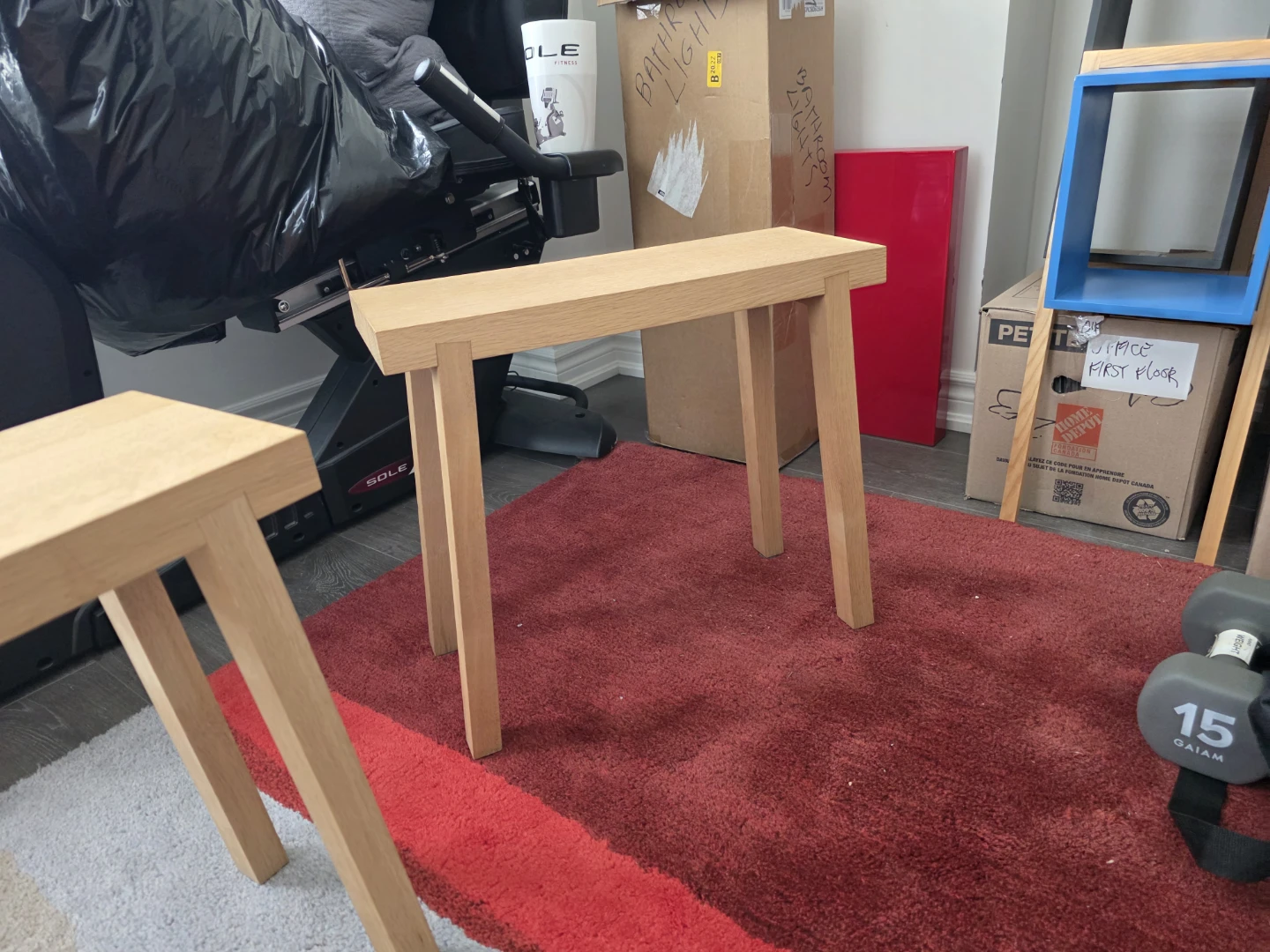 2 solid wood stands - photo 3