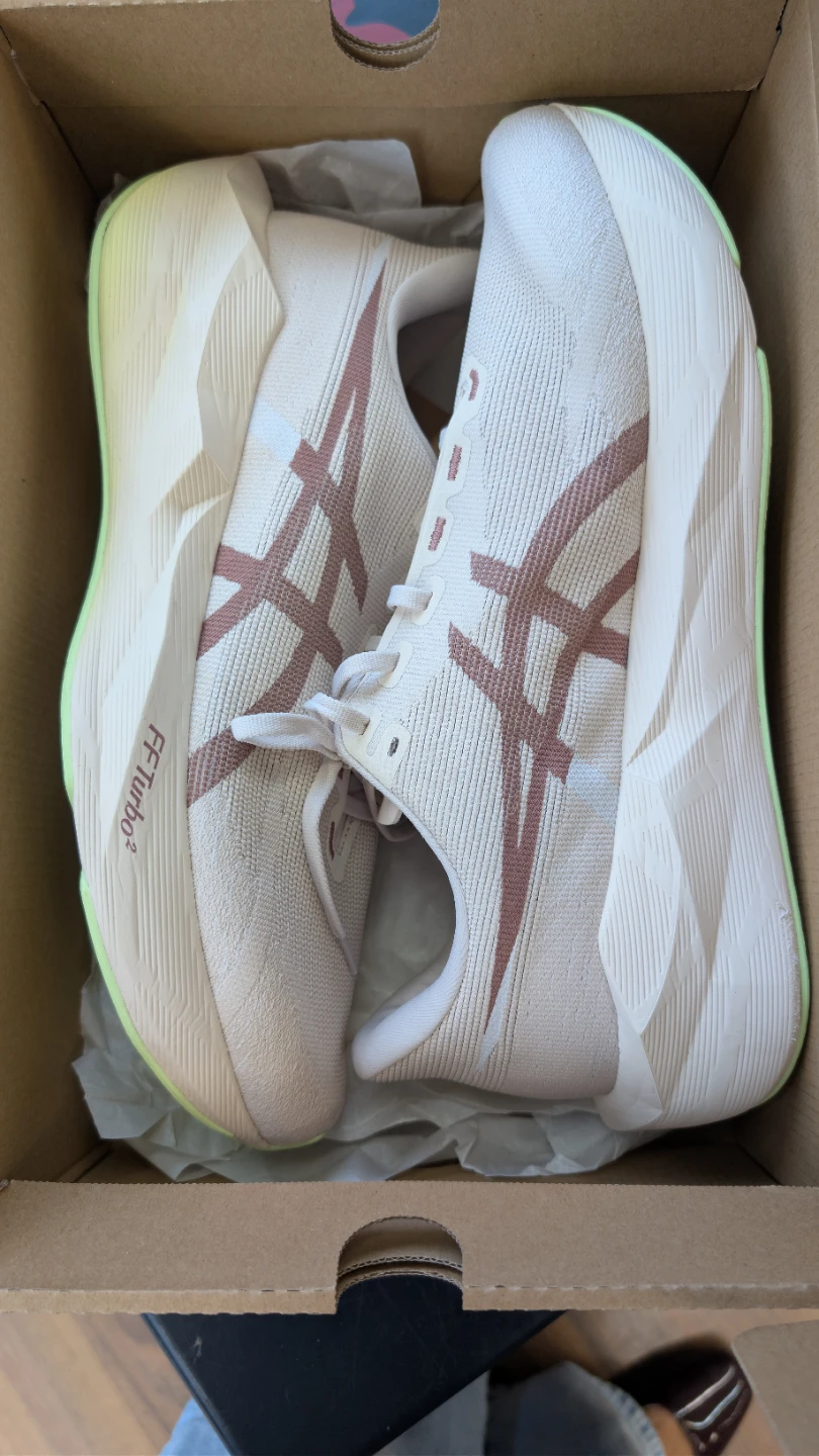 Asics Novablast 4 Running Shoes