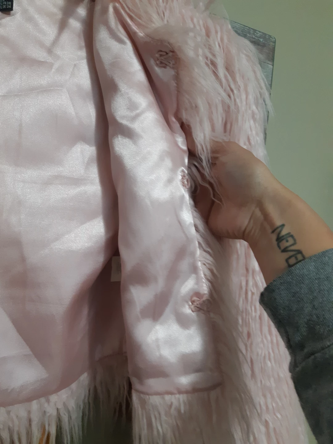 Boohoo Cropped Faux Fur Jacket - photo 5
