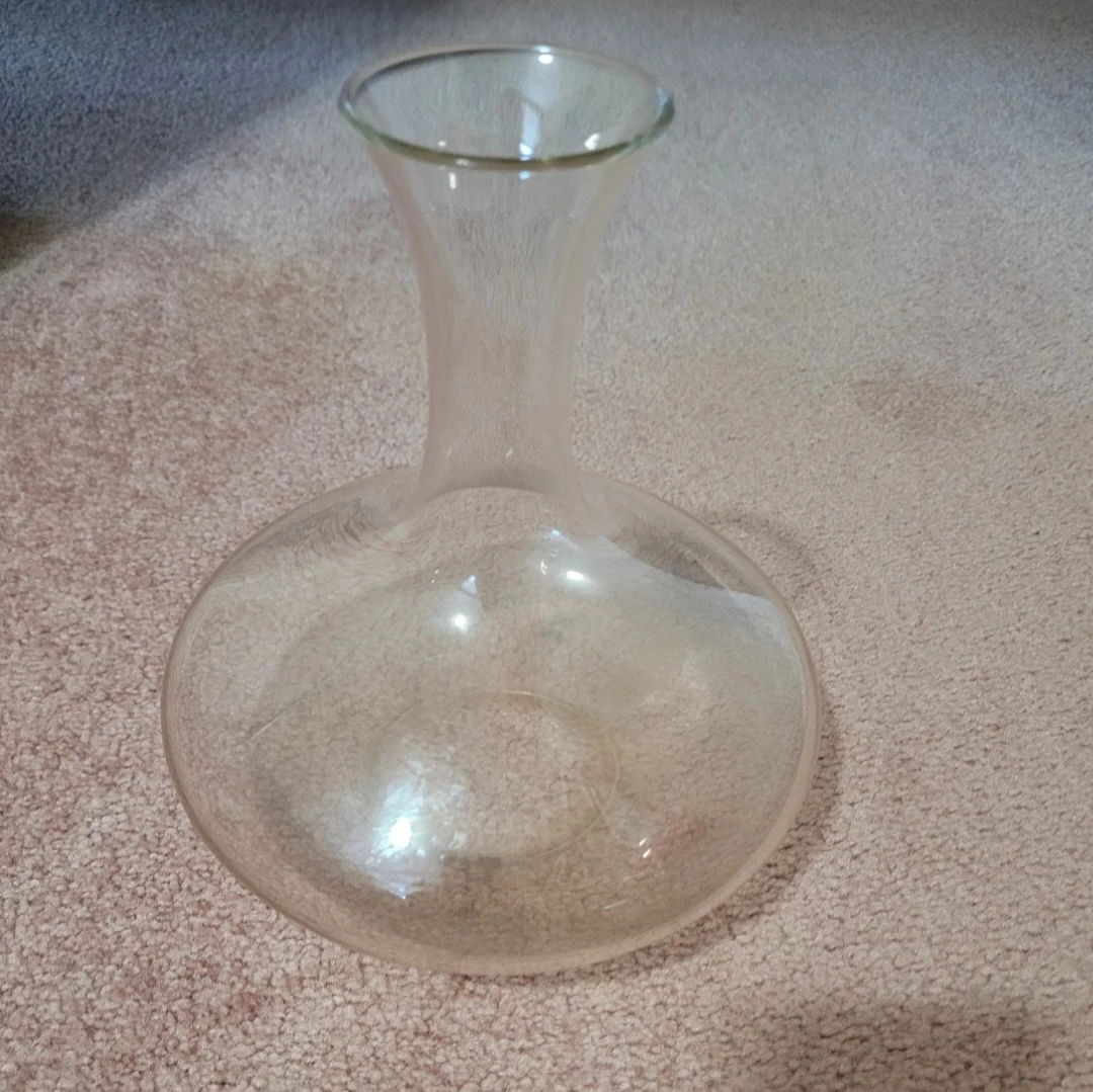 Clear Glass Wine Decanter