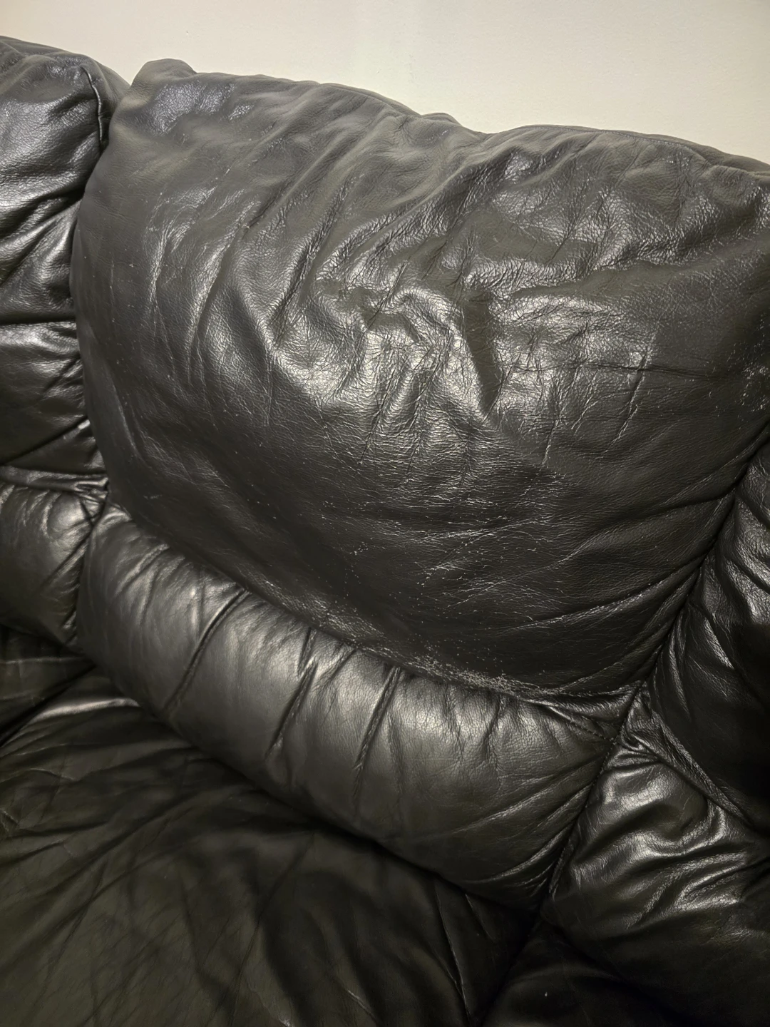 Black Leather Sofa - photo 4
