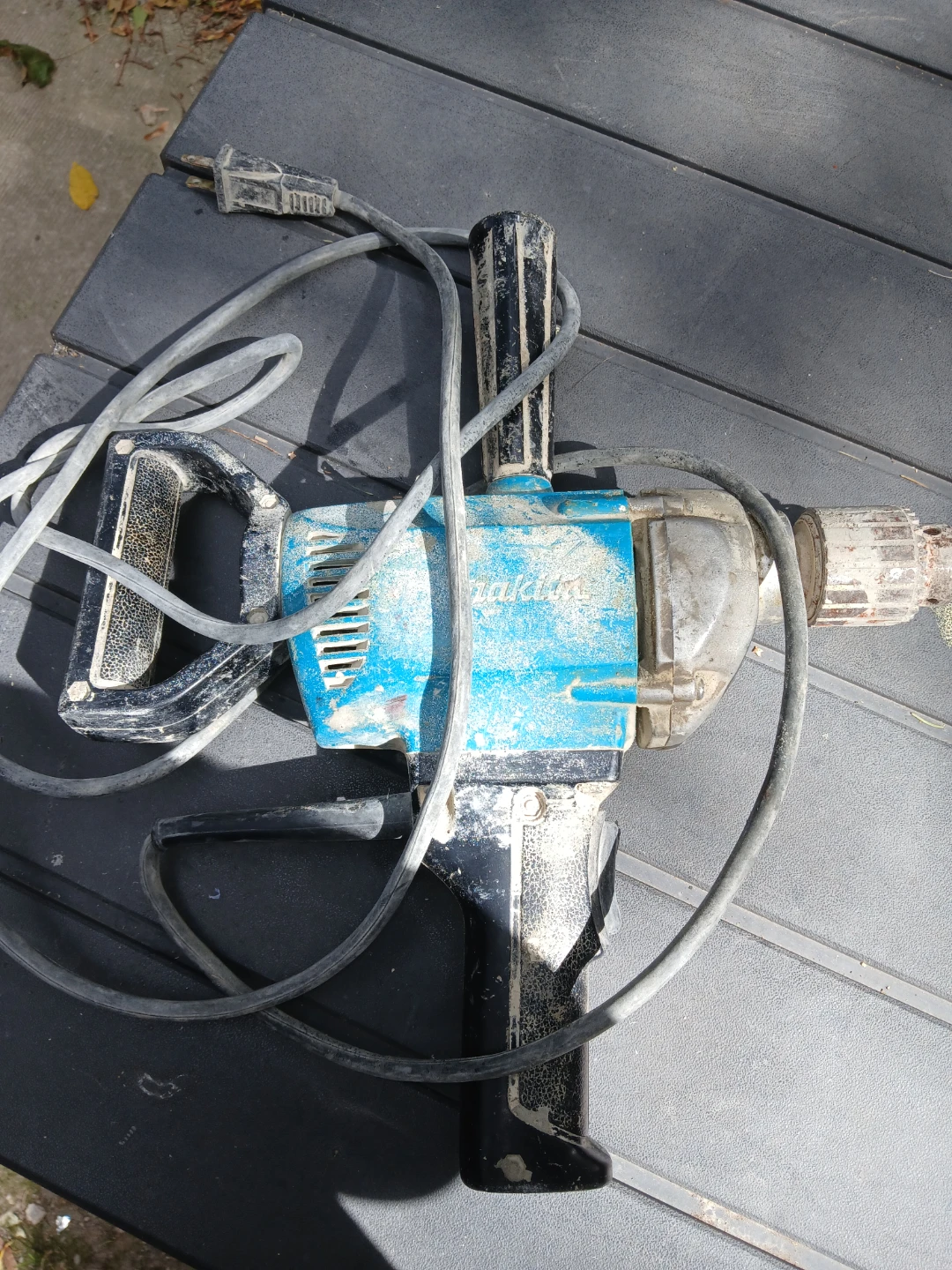 Makita Mixing Drill with Two Mixing Paddles - photo 2