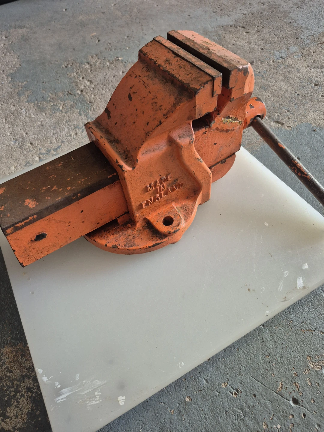 Bench Vise - photo 2