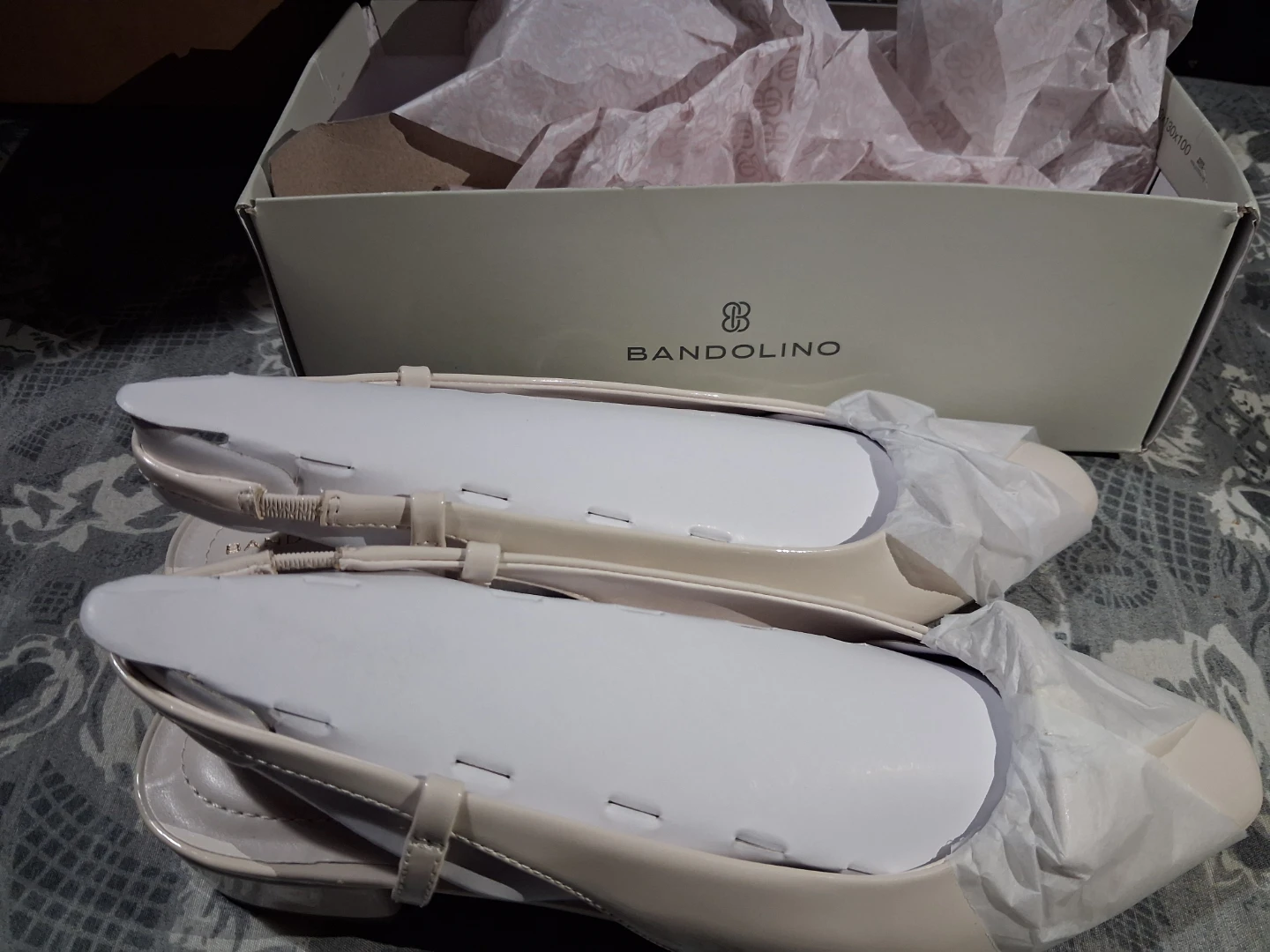 Bandolino Beige Slingback Shoes Size 10M