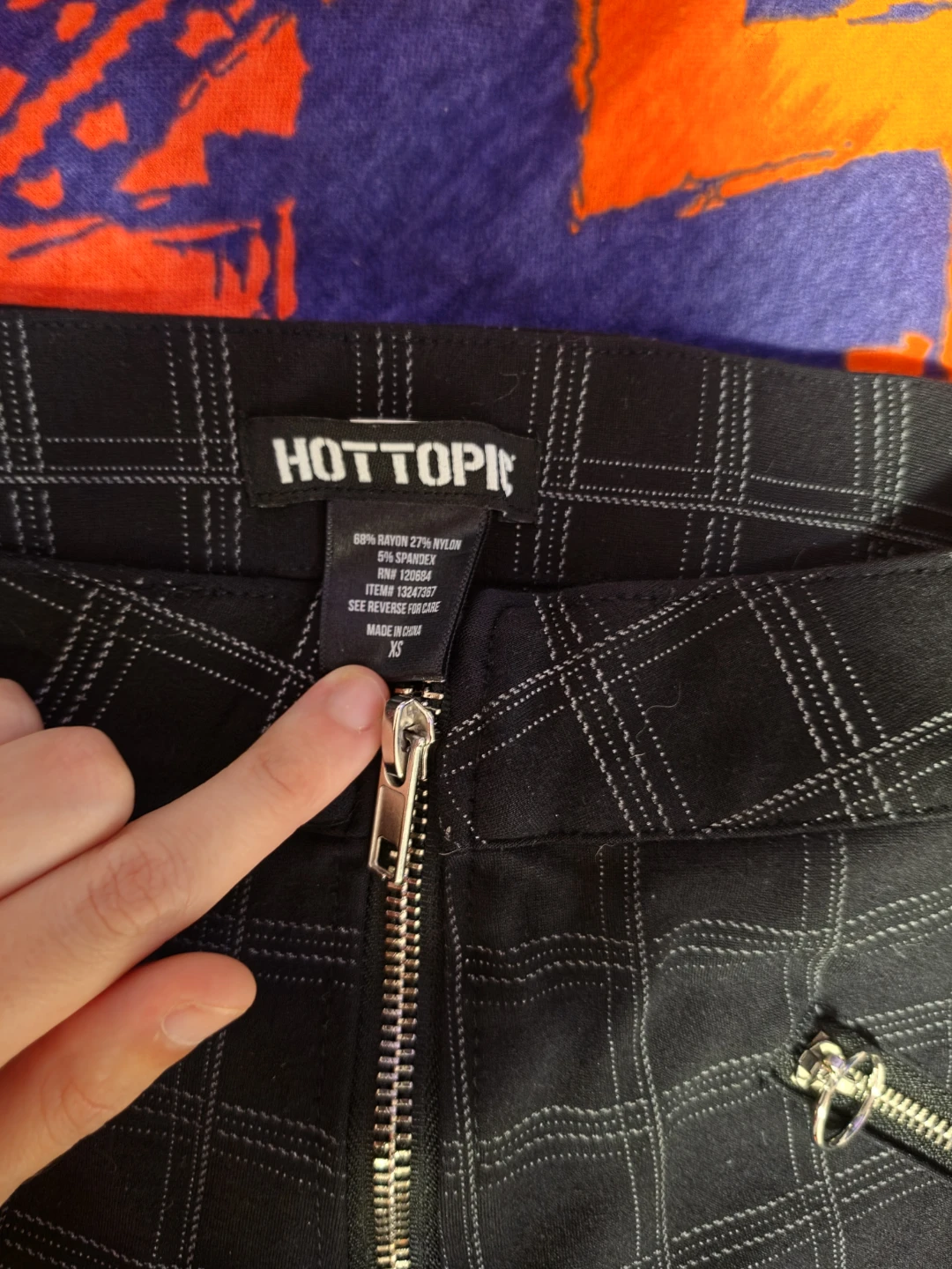 Hot Topic Black & Grey Plaid Ultra Hi-Rise Skinny Pants - photo 3