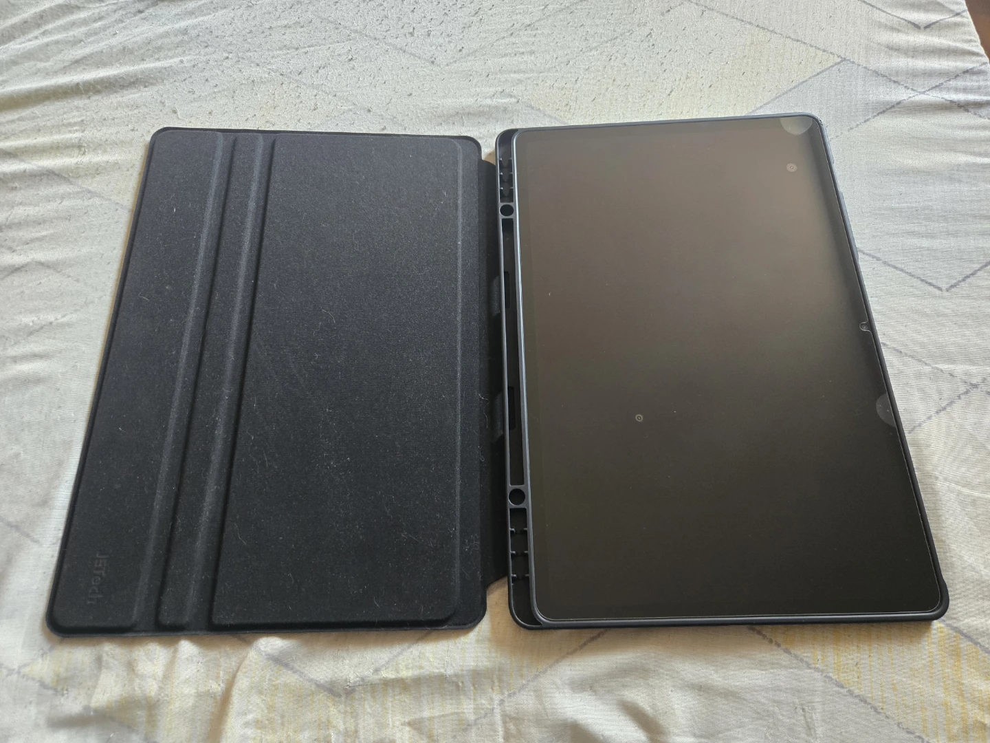 Samsung 13 inch Tablet 2025 - photo 3