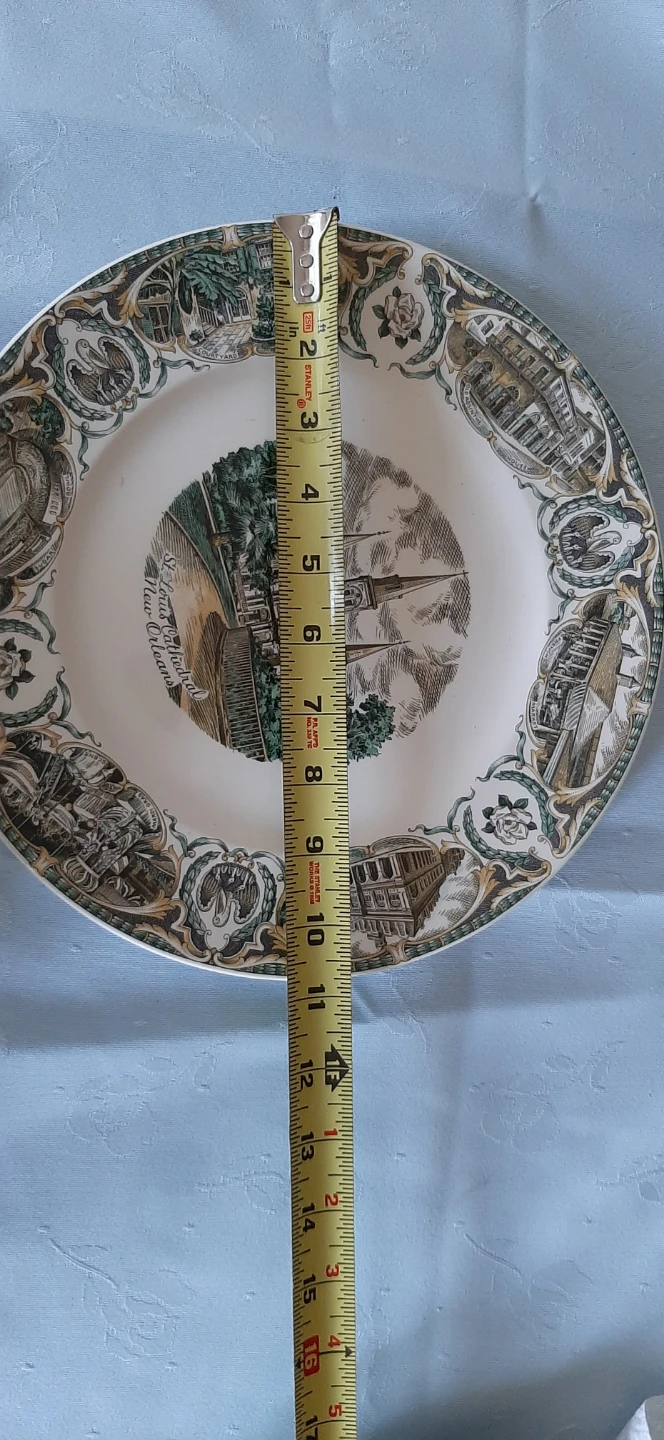 St. Louis Cathedral New Orleans Souvenir Plate. - photo 2