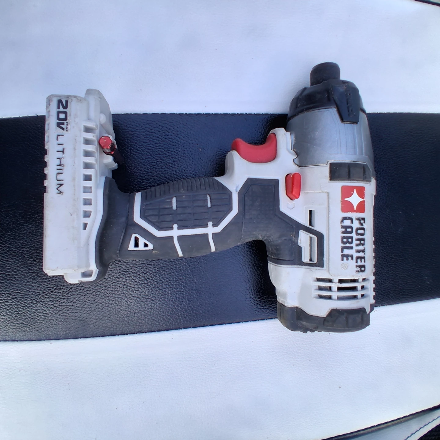 Porter-Cable 20V Max Impact Driver - photo 4