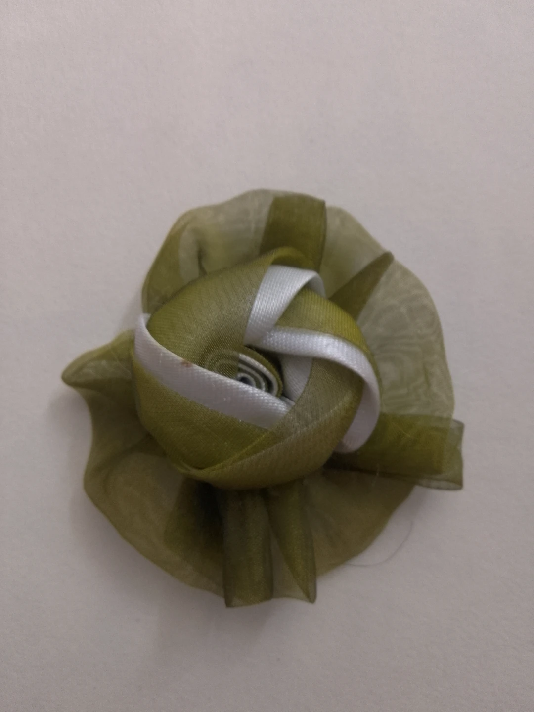 Green & White Ribbon Rose Accessory 🏈