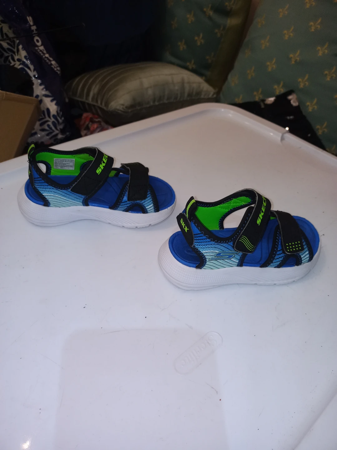 Skechers Youth Velcro Sandals - Size 11 - photo 4