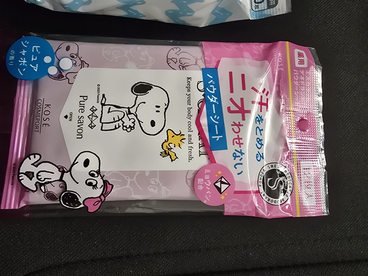 🏈 2 Japan  Snoopy Wet tissues - photo 2