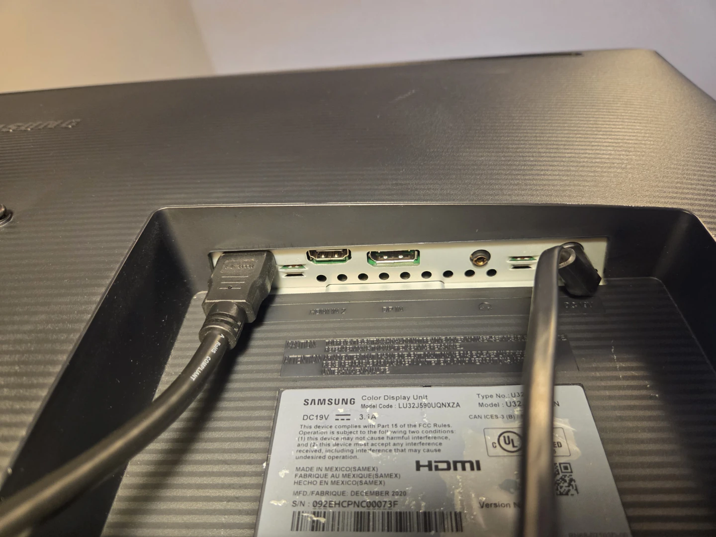 Samsung 32-inch 4K UHD Monitor