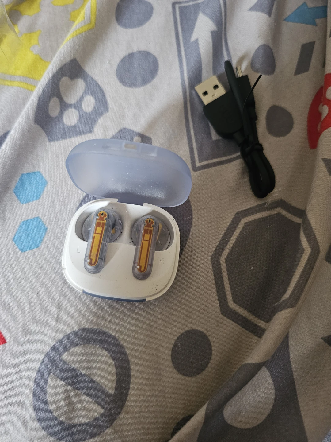 Onn Wireless Earbuds - photo 3