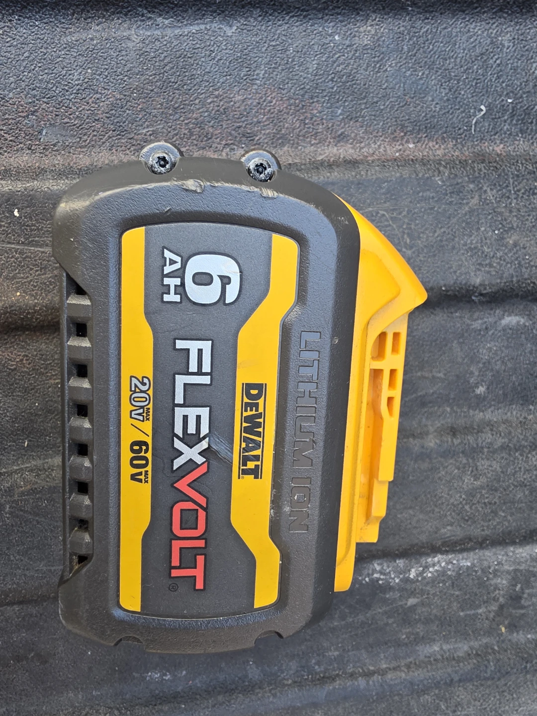 DeWalt FlexVolt 20V/60V 6Ah Battery - photo 2