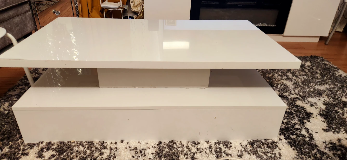 Modern White Glossy Coffee Table