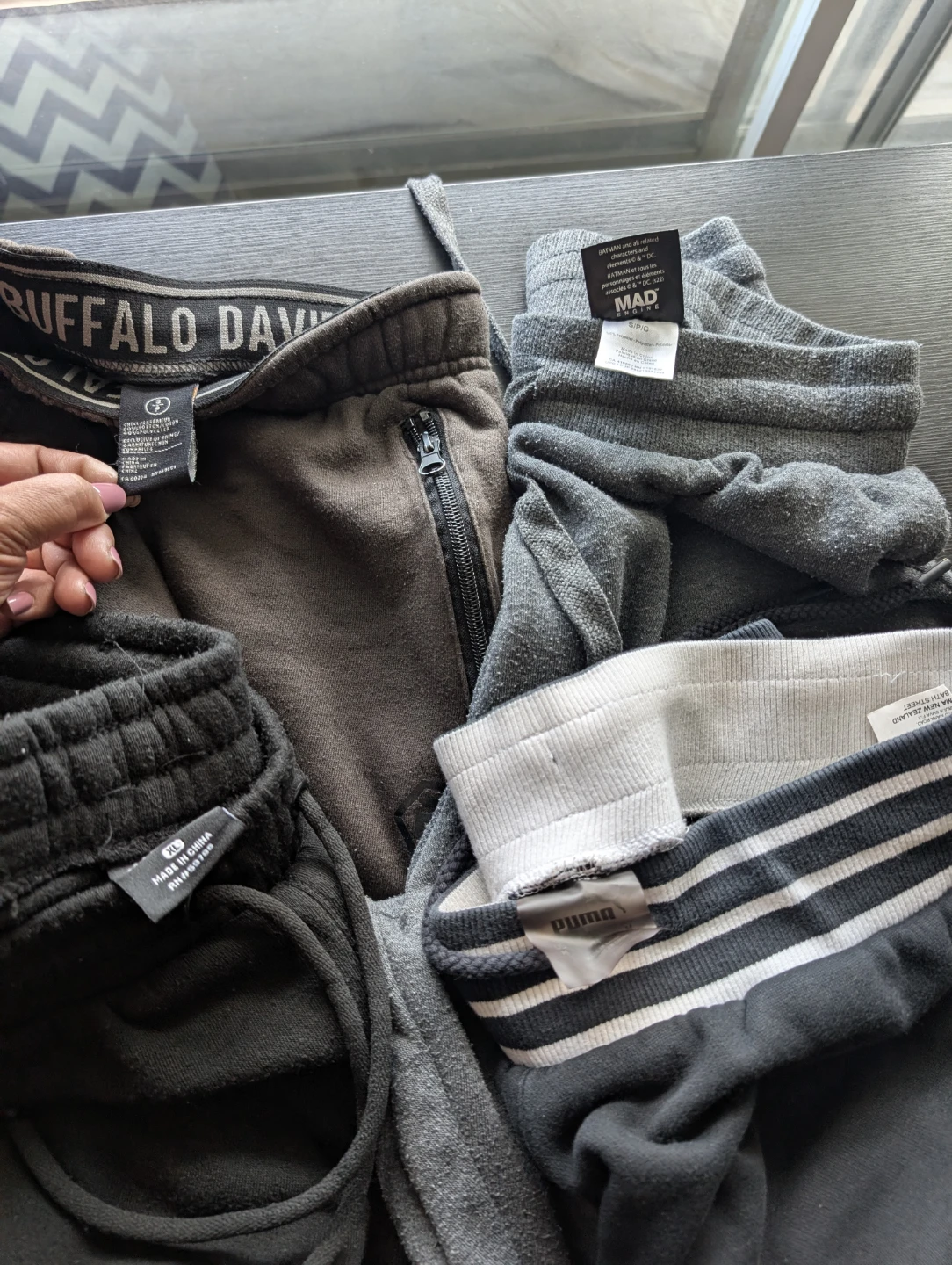 Assorted Men's Joggers and Sweatpants Collection - photo 5