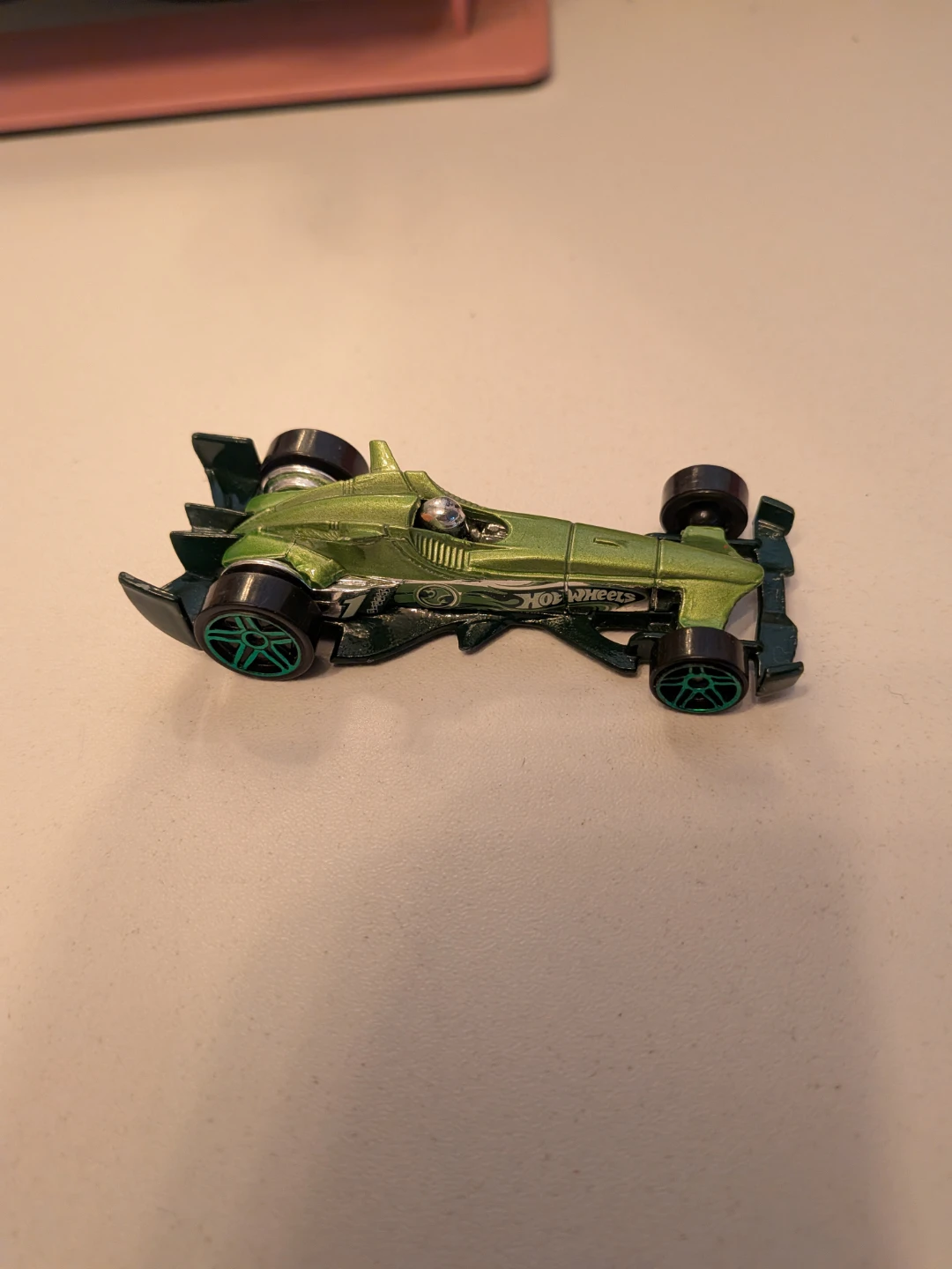 Hot Wheels Green Formula Race Car