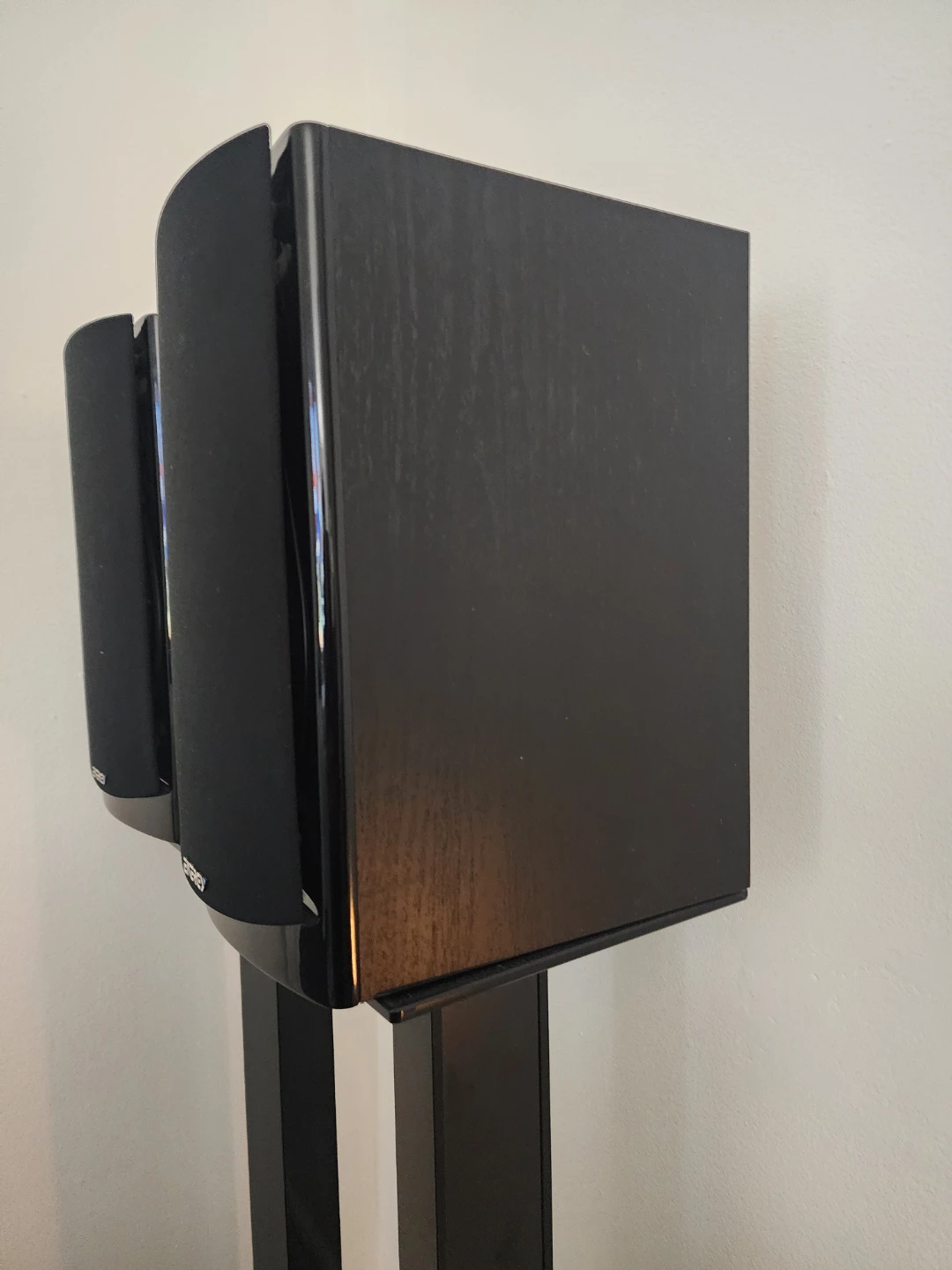 Energy Bookshelf Speakers with Texonic Stands - photo 3