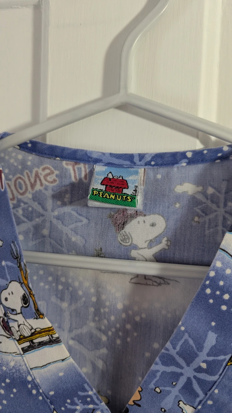 Peanuts Let It Snow Scrub Top - photo 2
